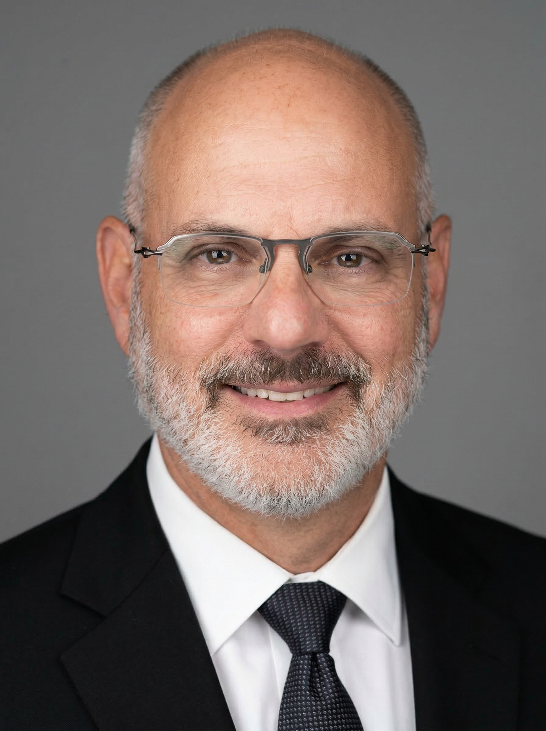 Ed Barber_Headshot.png